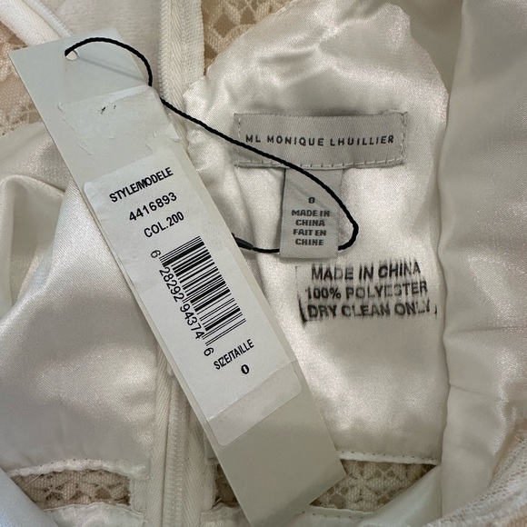 ML Monique Lhuillier Fluted Macramé Lace Mini Dress NWT Size 0 Bridal - Picture 8 of 9